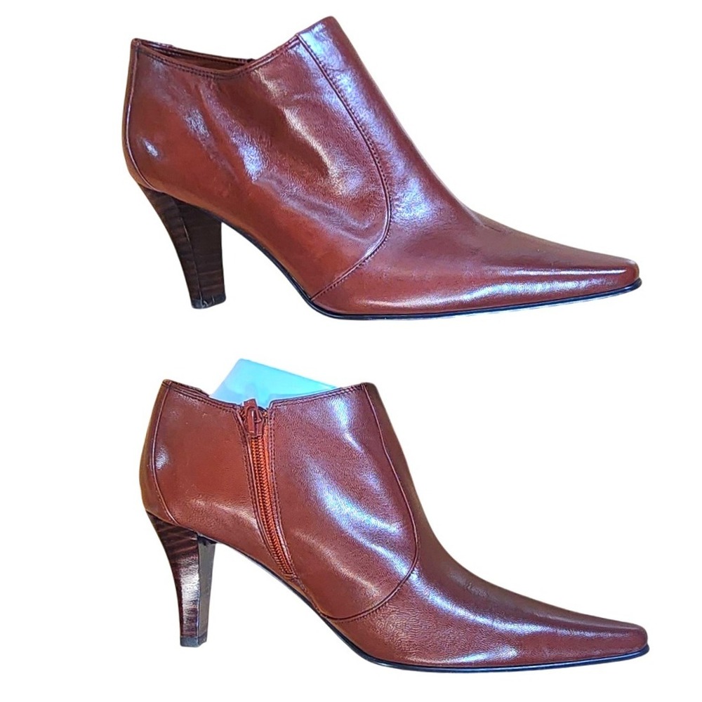 Bandolino Charlyf‎ Cream Cara Leather Pointed Toe Ankle Booties Women's 8.5M